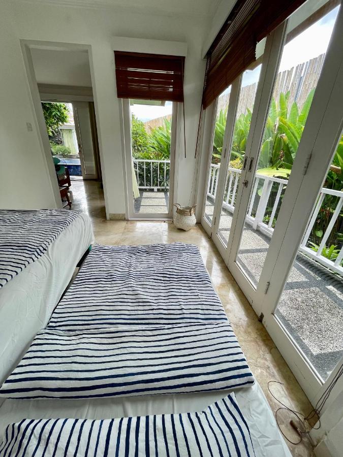 Private Suite In A Kids Friendly Big Shared Villa In Canggu 外观 照片