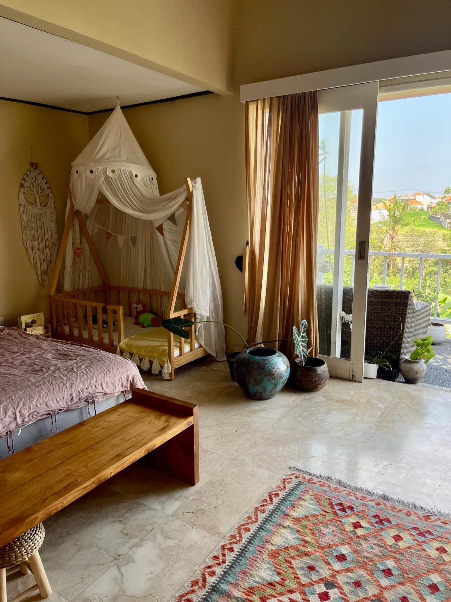 Private Suite In A Kids Friendly Big Shared Villa In Canggu 外观 照片
